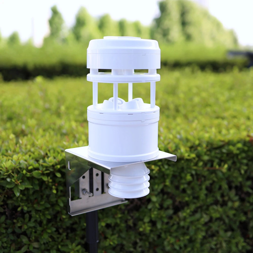 Un module LoRa étend les capacités du capteur météo d’Omron